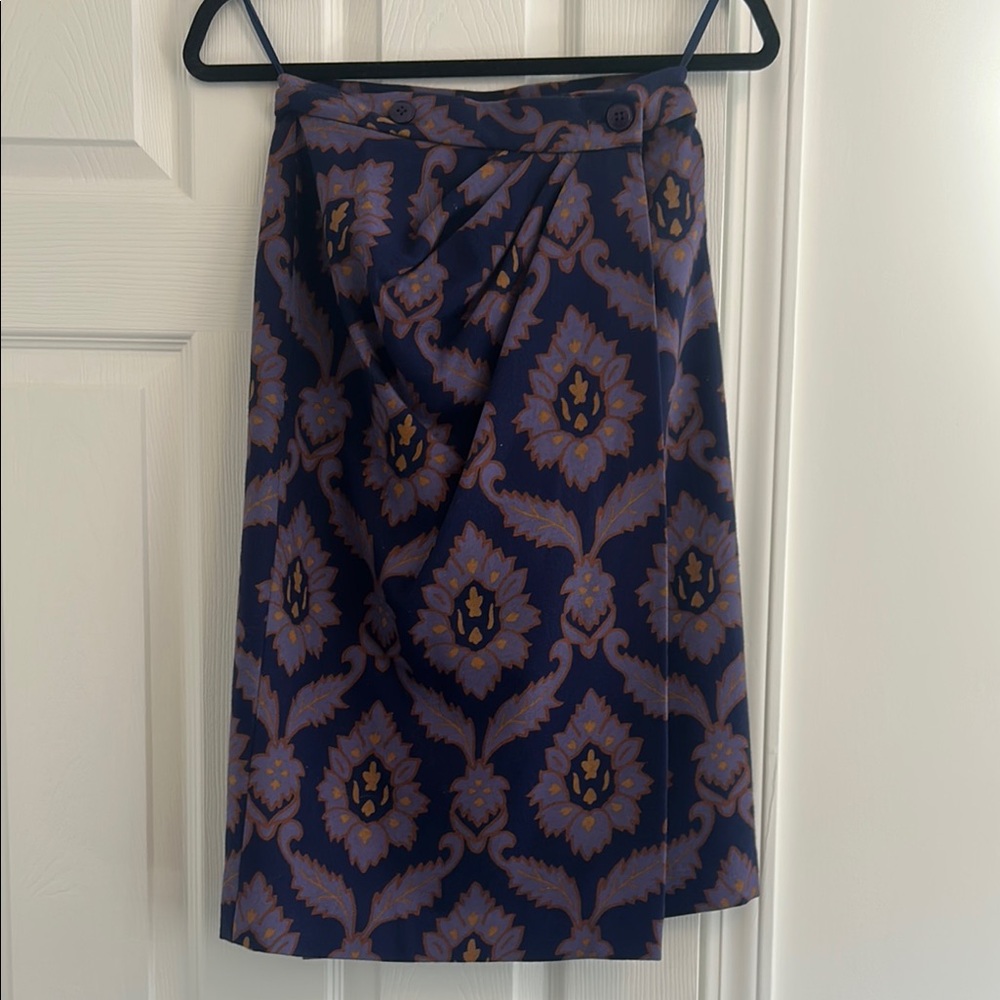 Floral Patterned Skirt - Purple and Gold Vintage wool skirt
